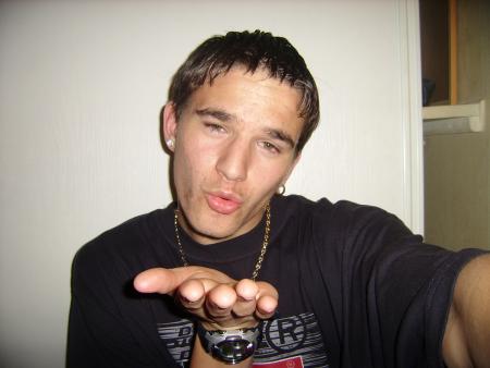 gregi en mode lover sisi